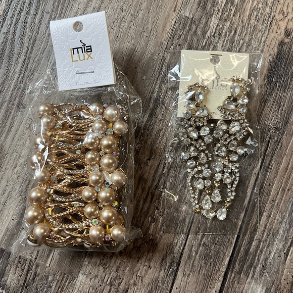 Mia Lux bracelet and clip on earrings bundle pearl fashion jewelry NWT - Picture 1 of 7
